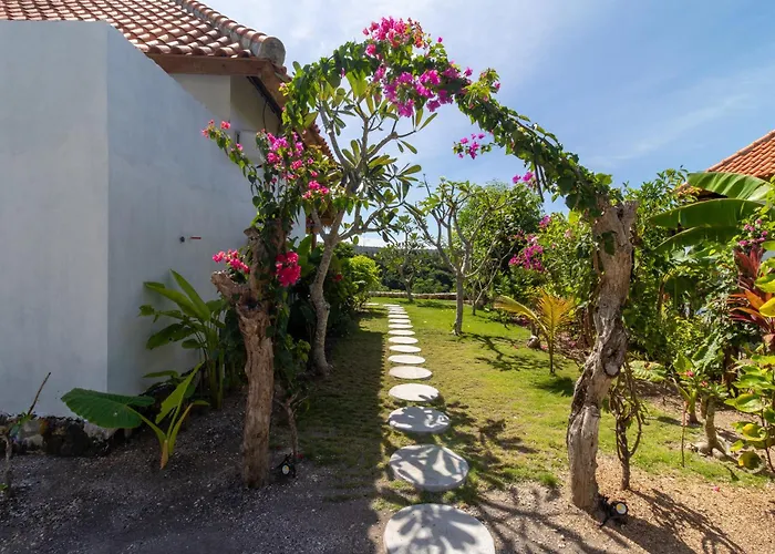 Breath House Penida فندق Polilit